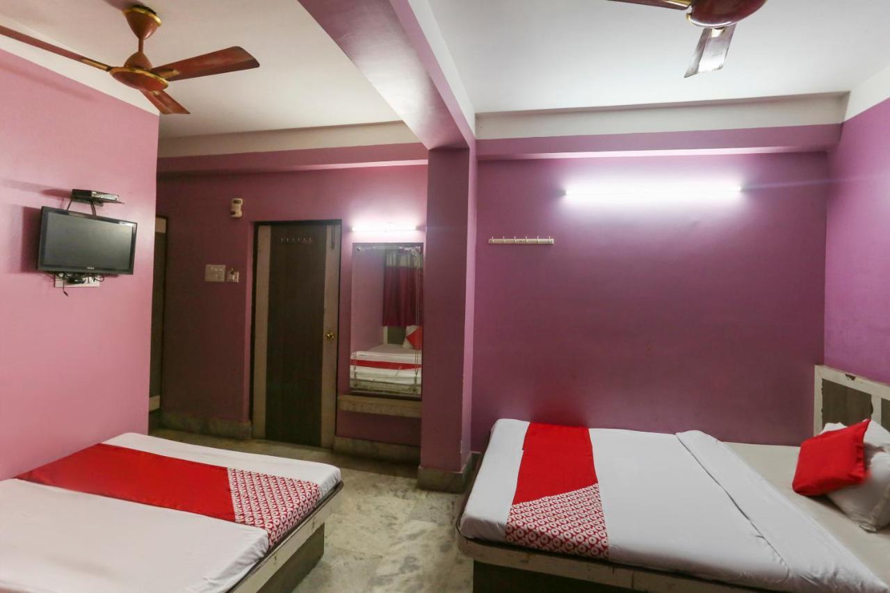Oyo 60609 Hotel Tanushree Rampurhat エクステリア 写真