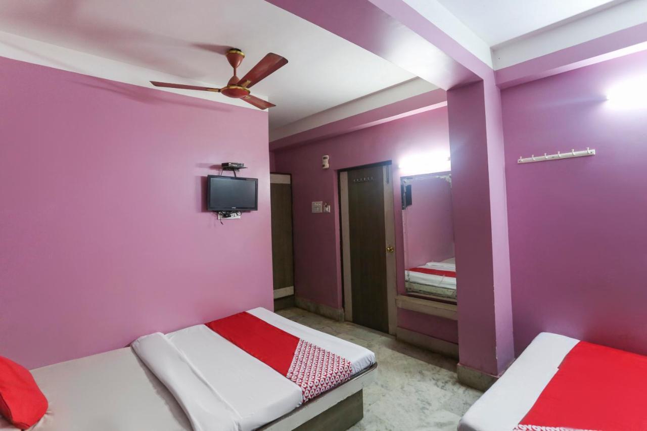 Oyo 60609 Hotel Tanushree Rampurhat エクステリア 写真