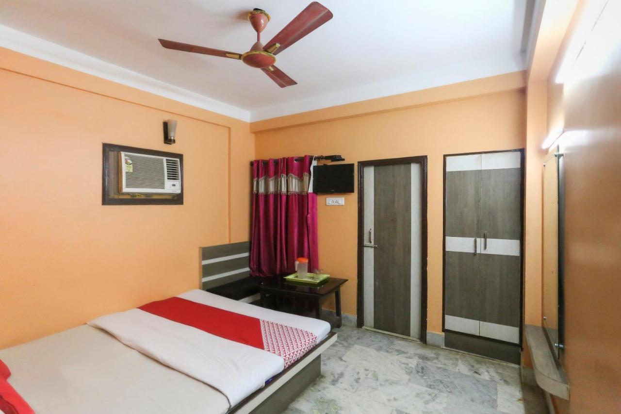 Oyo 60609 Hotel Tanushree Rampurhat エクステリア 写真
